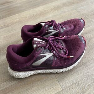 Brooks Glycerin tennis, size 7.5 W
